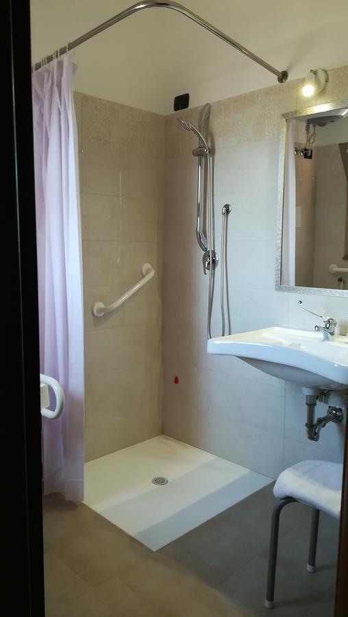 Hotel La Conca 빌라 산 조반니 외부 사진